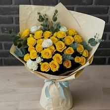Букет цветов из:  Розы в Суслонгере