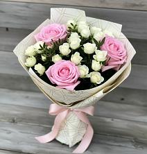 Букет цветов из:  Розы в Суслонгере