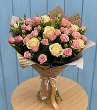 Букет цветов из:  Розы в Суслонгере