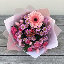 Букет цветов из:  Розы, Герберы и Хризантемы #REPLACE_PRED# Суслонгере