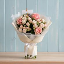 Букет цветов из:  Розы в Суслонгере