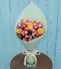 Букет цветов из:  Розы в Суслонгере
